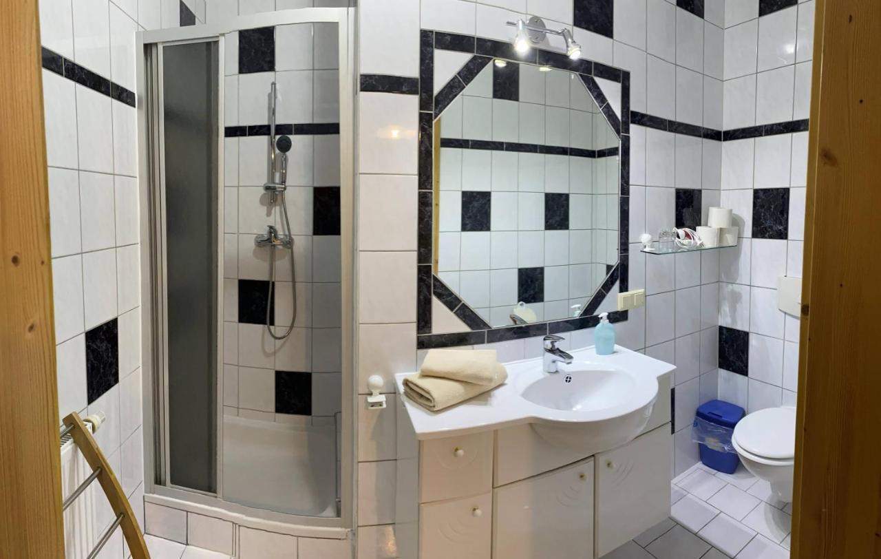 Weingut Pugl Apartment Leibnitz Ngoại thất bức ảnh